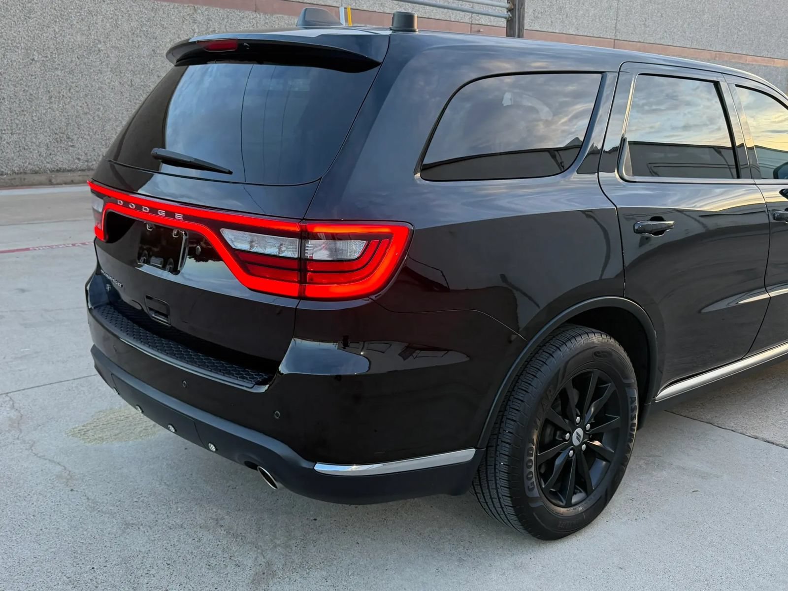 Used 2020 Dodge Durango AWD image 5