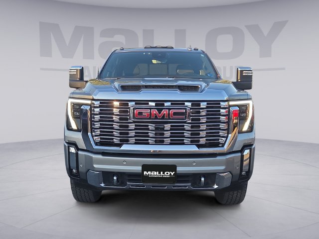 Used 2024 GMC Sierra 2500 Denali w/ Denali Reserve Package AWD/4WD image 8