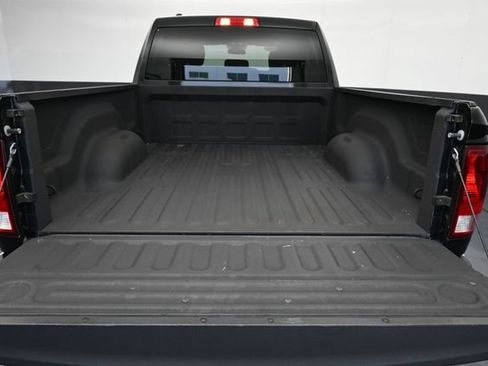 Used 2019 RAM 1500 Tradesman w/ Tradesman SXT Package AWD/4WD image 28