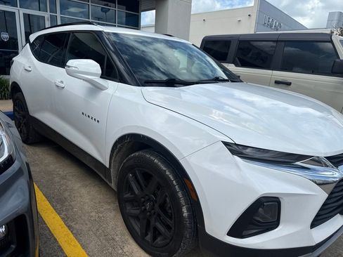 Used 2021 Chevrolet Blazer LT FWD image 3