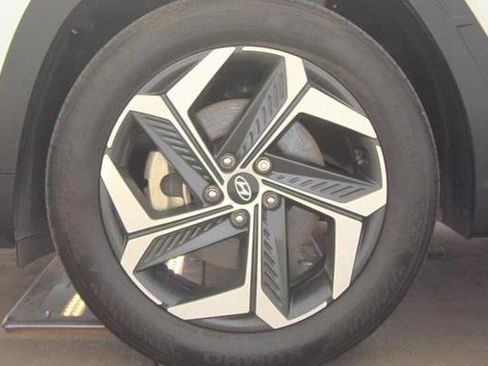 Used 2024 Hyundai Tucson SEL w/ Convenience Package FWD image 4