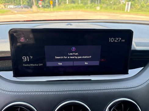 Used 2022 Kia Stinger GT2 AWD/4WD image 11