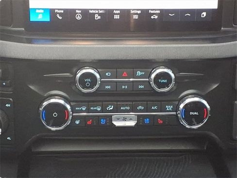 Used 2025 Ford F350 Platinum image 16