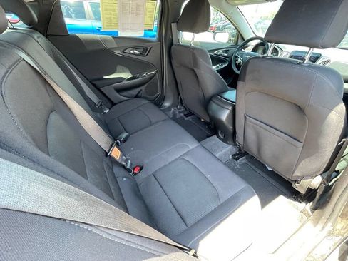 Used 2024 Chevrolet Malibu RS FWD image 24