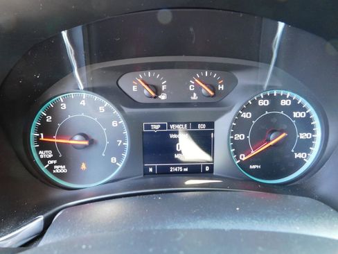 Used 2024 Chevrolet Equinox LS image 11