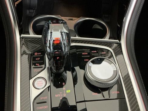 Certified 2025 BMW M850i xDrive Coupe image 13