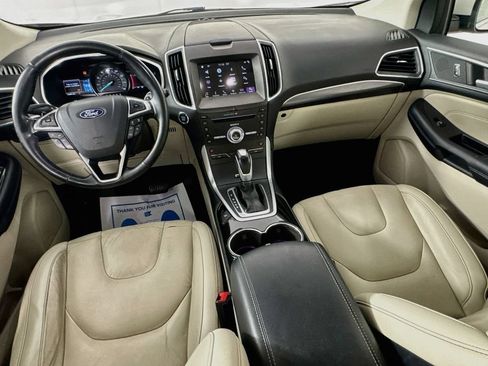 Used 2018 Ford Edge Titanium w/ Technology Package FWD image 25
