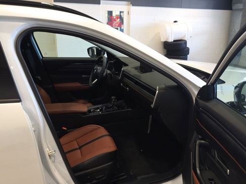 New 2026 MAZDA CX-50 AWD 2.5 S w/ Cargo Package image 16