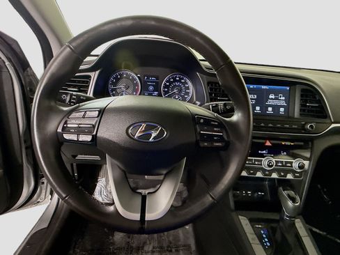 Used 2020 Hyundai Elantra Value Edition w/ Cargo Package (C1) FWD image 13