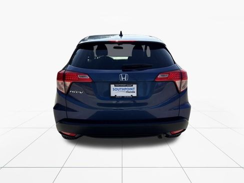 Used 2017 Honda HR-V EX image 7