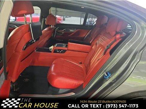 Used 2018 BMW M760i xDrive AWD/4WD image 5