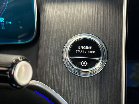 New 2026 Mercedes-Benz GLC 43 AMG 4MATIC Coupe image 20