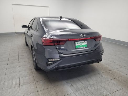 Used 2021 Kia Forte LXS FWD image 6