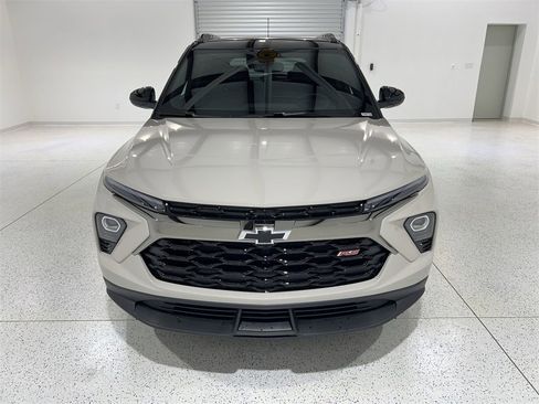 New 2026 Chevrolet TrailBlazer RS w/ Convenience Package image 3