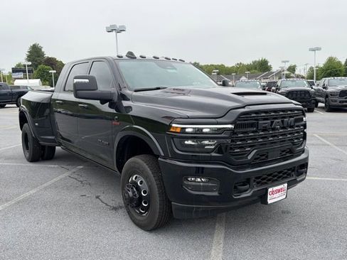 New 2026 RAM 3500 Limited AWD/4WD image 2