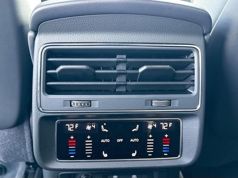 New 2026 Audi Q8 Premium Plus image 20