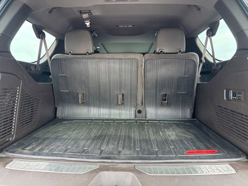 Used 2022 GMC Yukon XL Denali AWD/4WD image 26