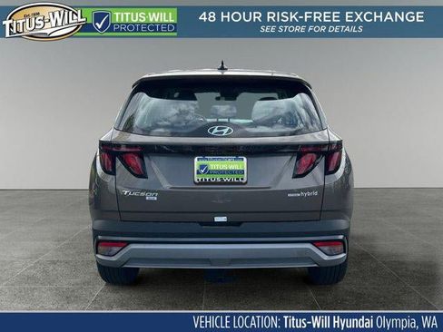 New 2026 Hyundai Tucson Blue SE w/ Tow & Go Package AWD/4WD image 8