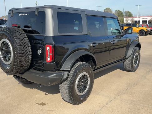 Used 2023 Ford Bronco Badlands image 8