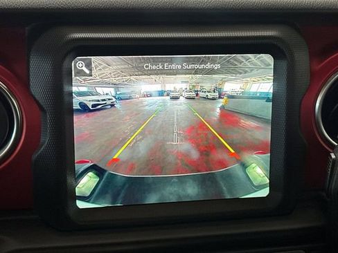 Used 2022 Jeep Gladiator Rubicon w/ Dual Top Group image 22