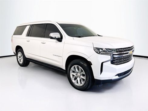 Used 2024 Chevrolet Suburban Premier w/ Advanced Technology Package AWD/4WD image 38