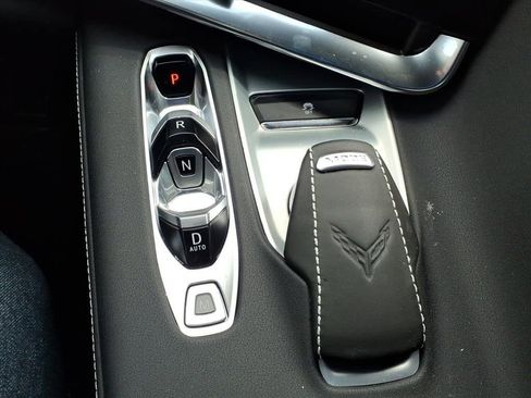 Used 2022 Chevrolet Corvette Stingray Coupe w/ 1LT RWD image 24