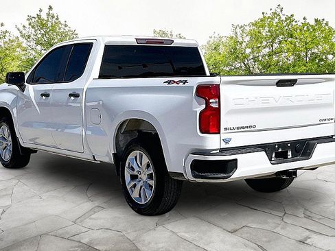 Used 2022 Chevrolet Silverado 1500 Custom AWD/4WD image 4