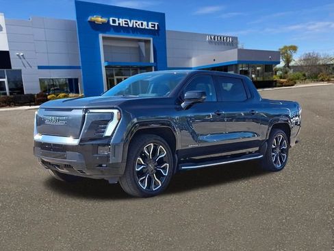 Used 2025 GMC Sierra EV Denali AWD/4WD image 33