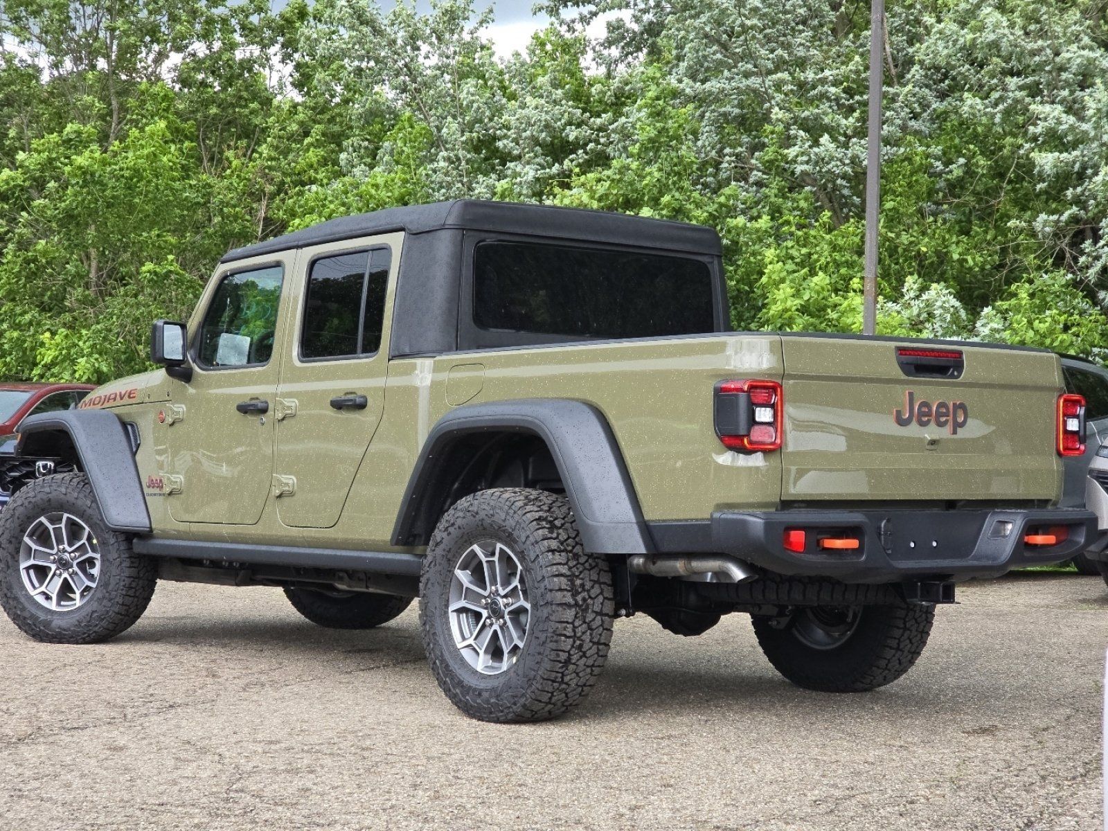 New 2026 Jeep Gladiator Mojave AWD/4WD image 8