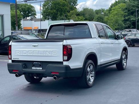 Certified 2025 Honda Ridgeline RTL image 4