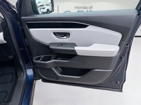Certified 2024 Honda Pilot Touring image 34