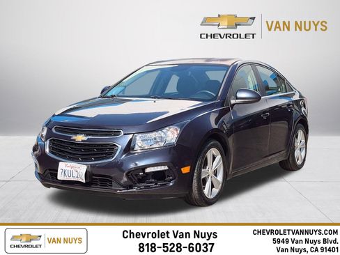 Used 2015 Chevrolet Cruze LT FWD image 1