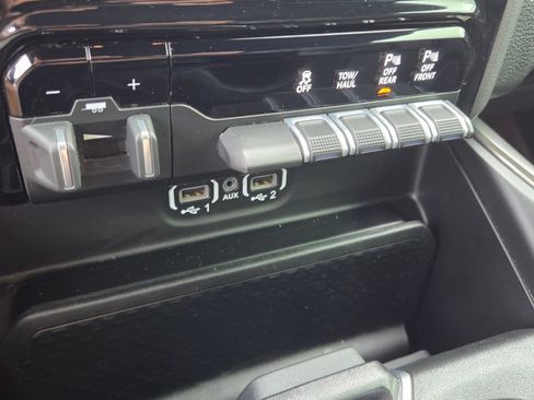 Used 2022 RAM 1500 Rebel w/ Rebel Level 2 Equipment Group AWD/4WD image 22