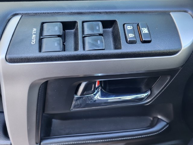 Used 2024 Toyota 4Runner SR5 AWD/4WD image 12