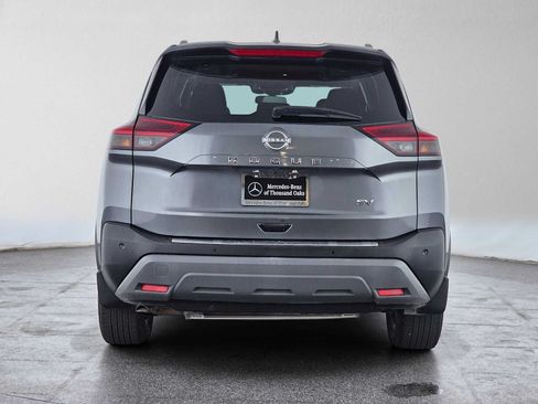 Used 2023 Nissan Rogue SV w/ SV Premium B Package FWD image 4
