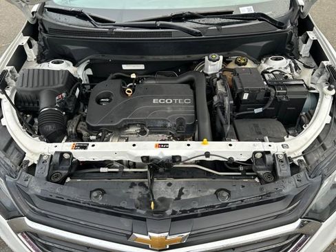 Used 2018 Chevrolet Equinox LT image 28