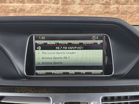 Used 2014 Mercedes-Benz E 350 Sedan image 43