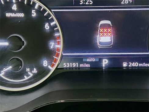 Used 2022 Nissan Pathfinder SL image 15