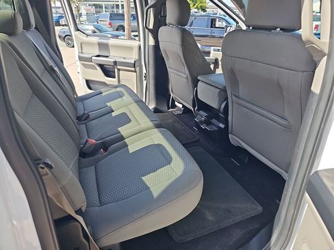 Used 2017 Ford F150 XLT RWD image 12