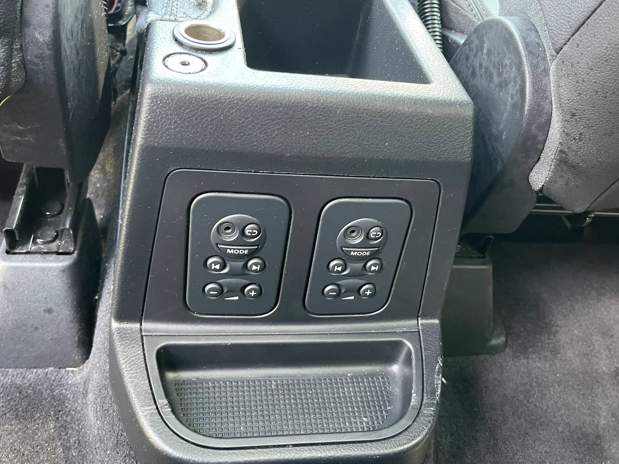 Used 2008 Land Rover LR2 SE AWD/4WD image 11