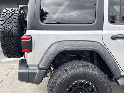 Used 2018 Jeep Wrangler Unlimited Sport S AWD/4WD image 47