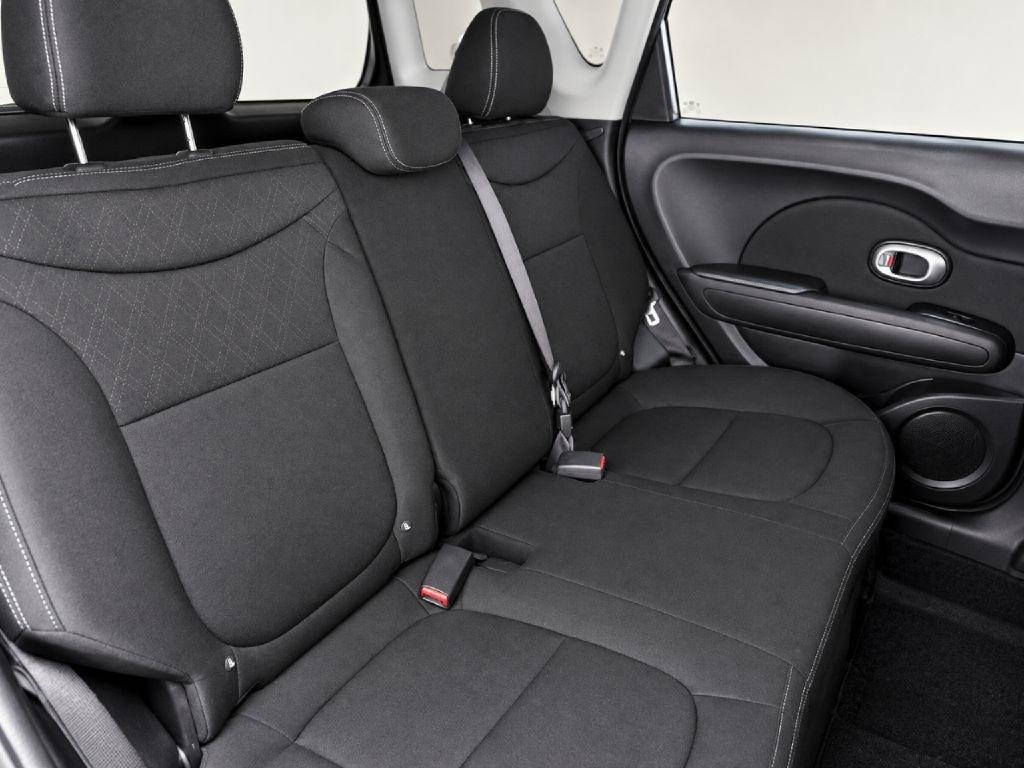 Used 2016 Kia Soul FWD image 19