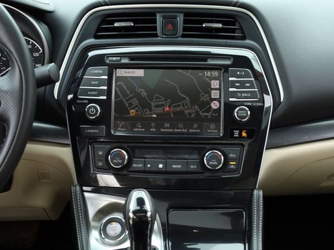 Used 2023 Nissan Maxima Platinum w/ Sport Mat Group image 36