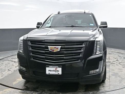 Used 2020 Cadillac Escalade ESV Platinum w/ Escalade Sport Edition image 2