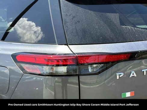 Certified 2023 Nissan Pathfinder SL image 12