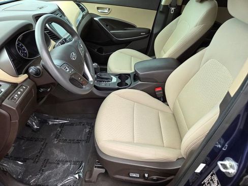 Used 2018 Hyundai Santa Fe Sport w/ 2.4L Value Package 02 FWD image 10