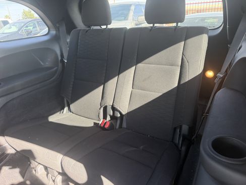 Used 2019 Dodge Durango SXT image 11