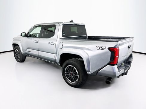 Used 2025 Toyota Tacoma TRD Sport RWD image 5