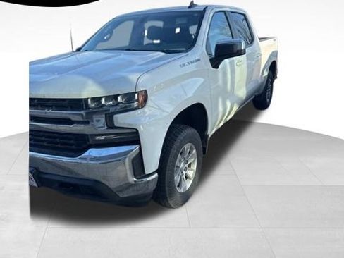 Used 2021 Chevrolet Silverado 1500 LT image 1