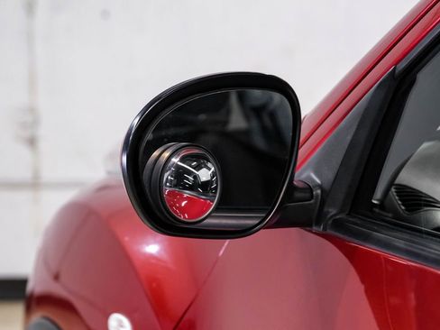 Used 2012 Nissan Juke SV AWD/4WD image 41